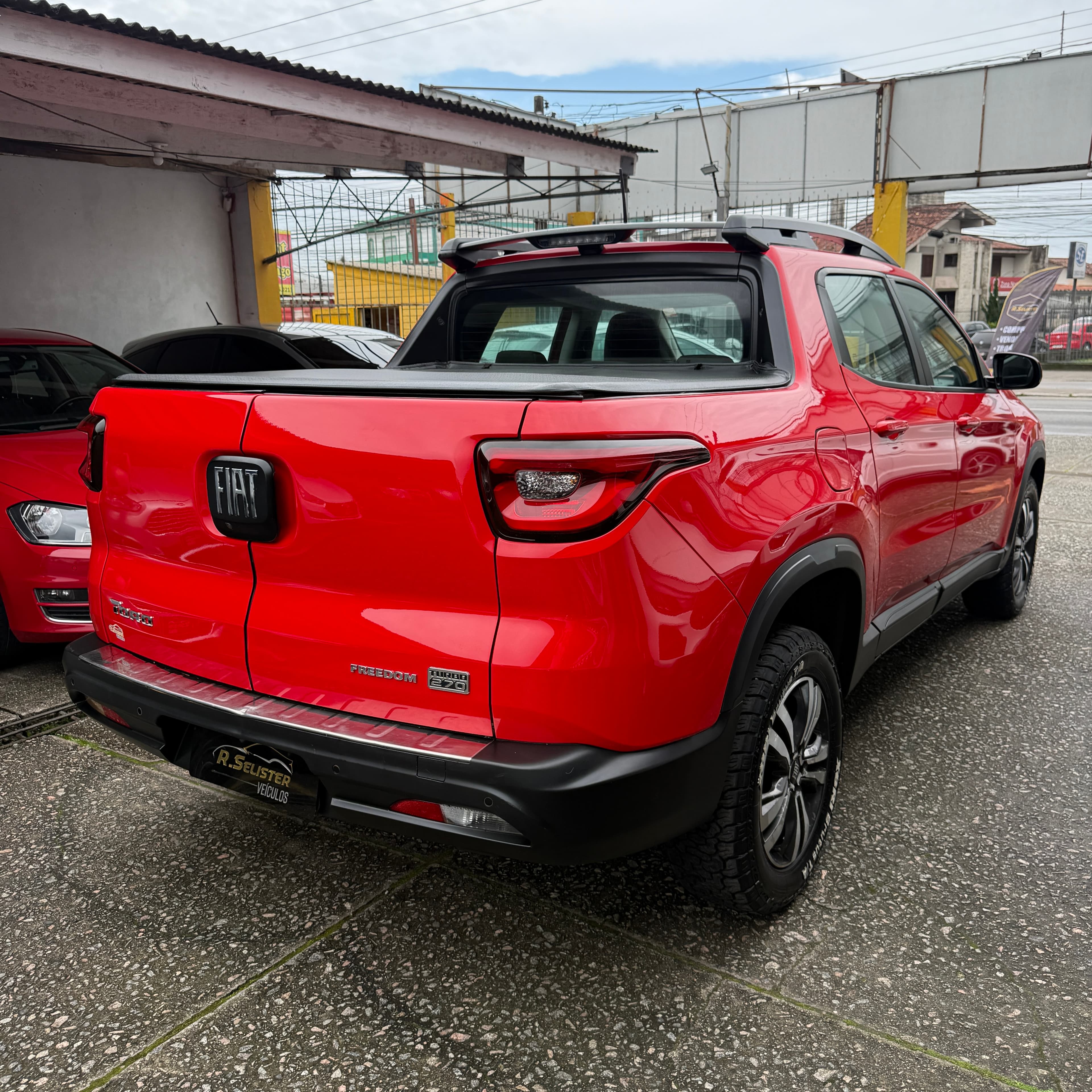 Fiat Toro Freedom 1.3 T270 4x2 Flex Aut. — foto 4