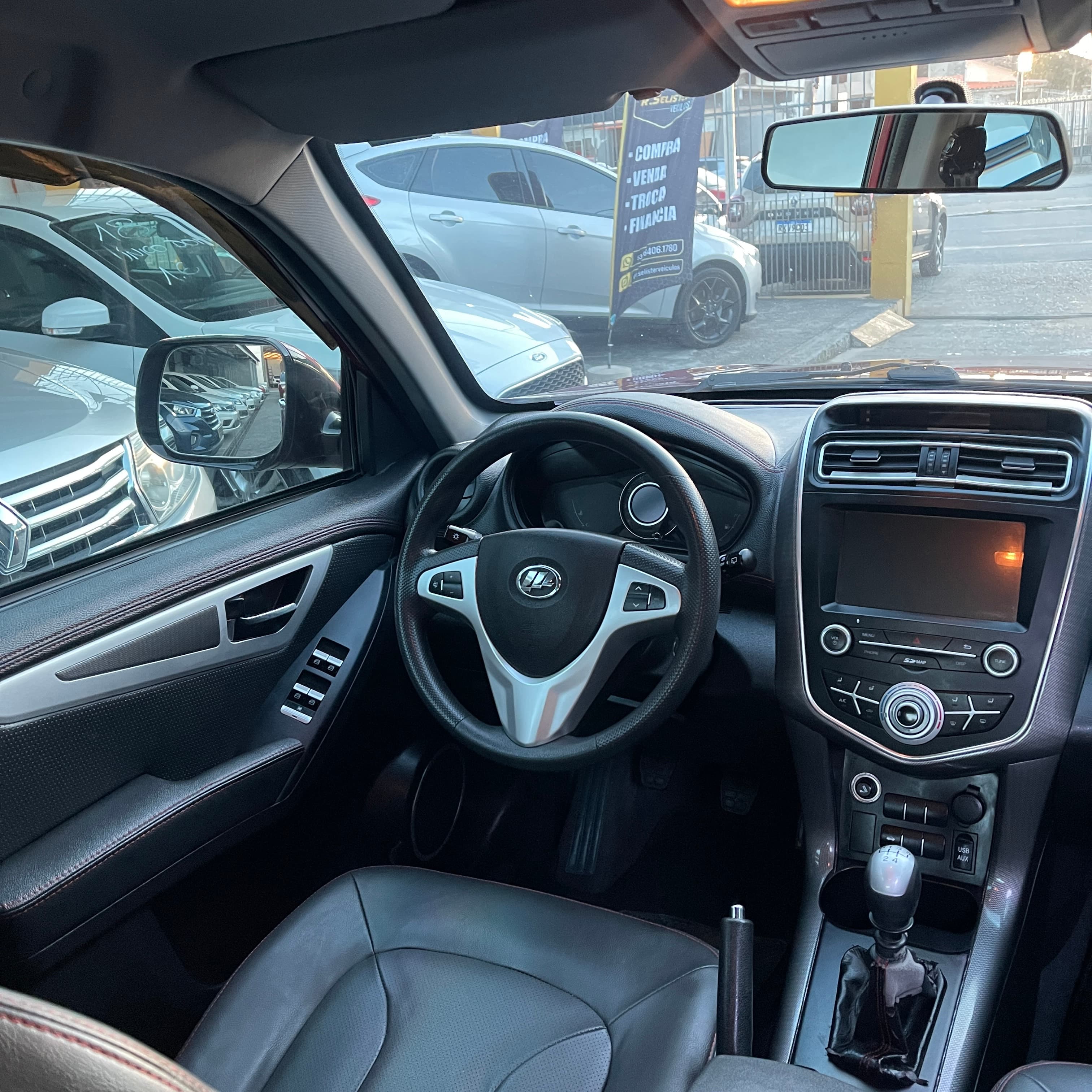 LIFAN X60 1.8 16V 128cv 5p Mec. — foto 9