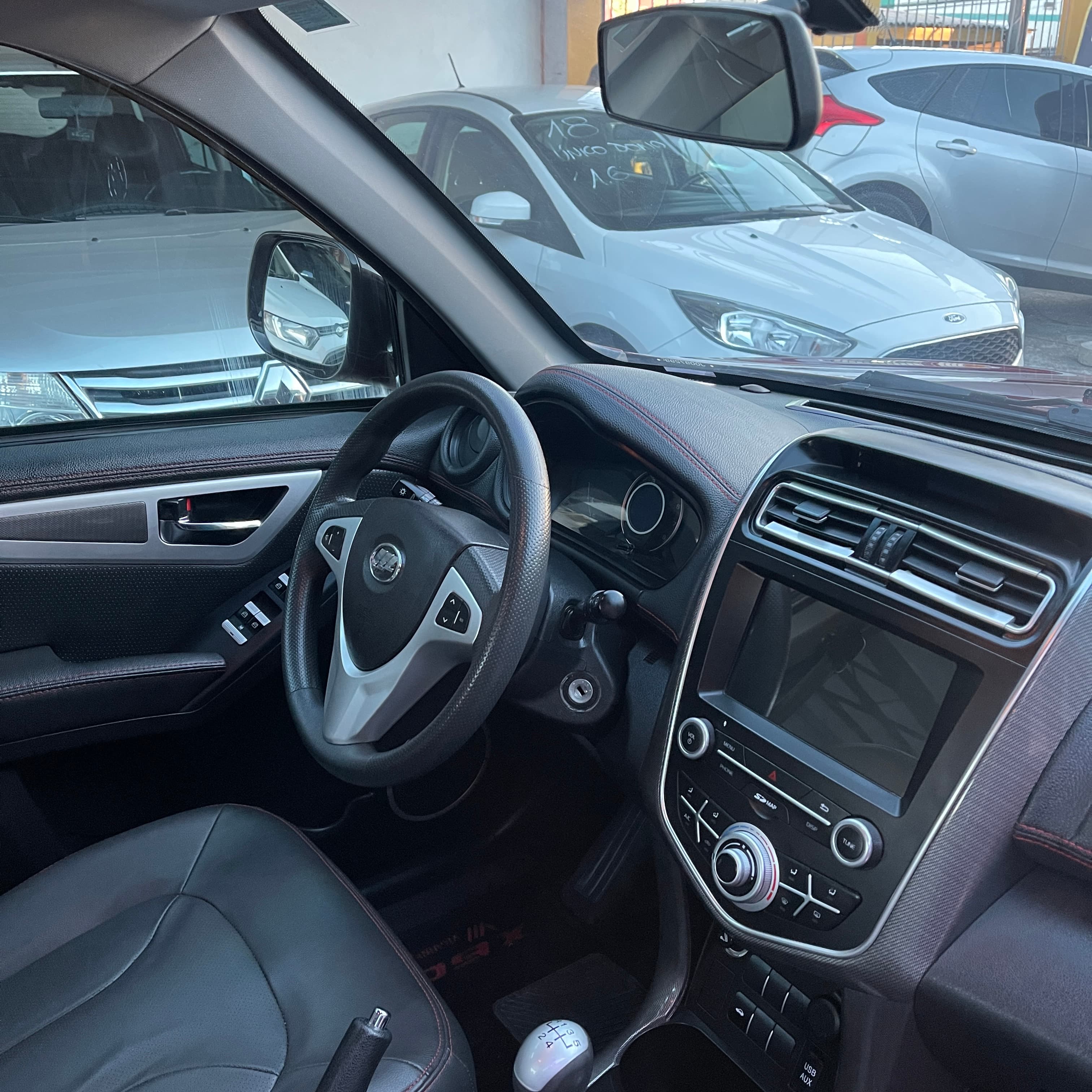 LIFAN X60 1.8 16V 128cv 5p Mec. — foto 8